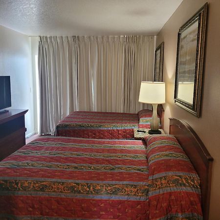 Queens Lodge Motel West Palm Beach Exteriér fotografie